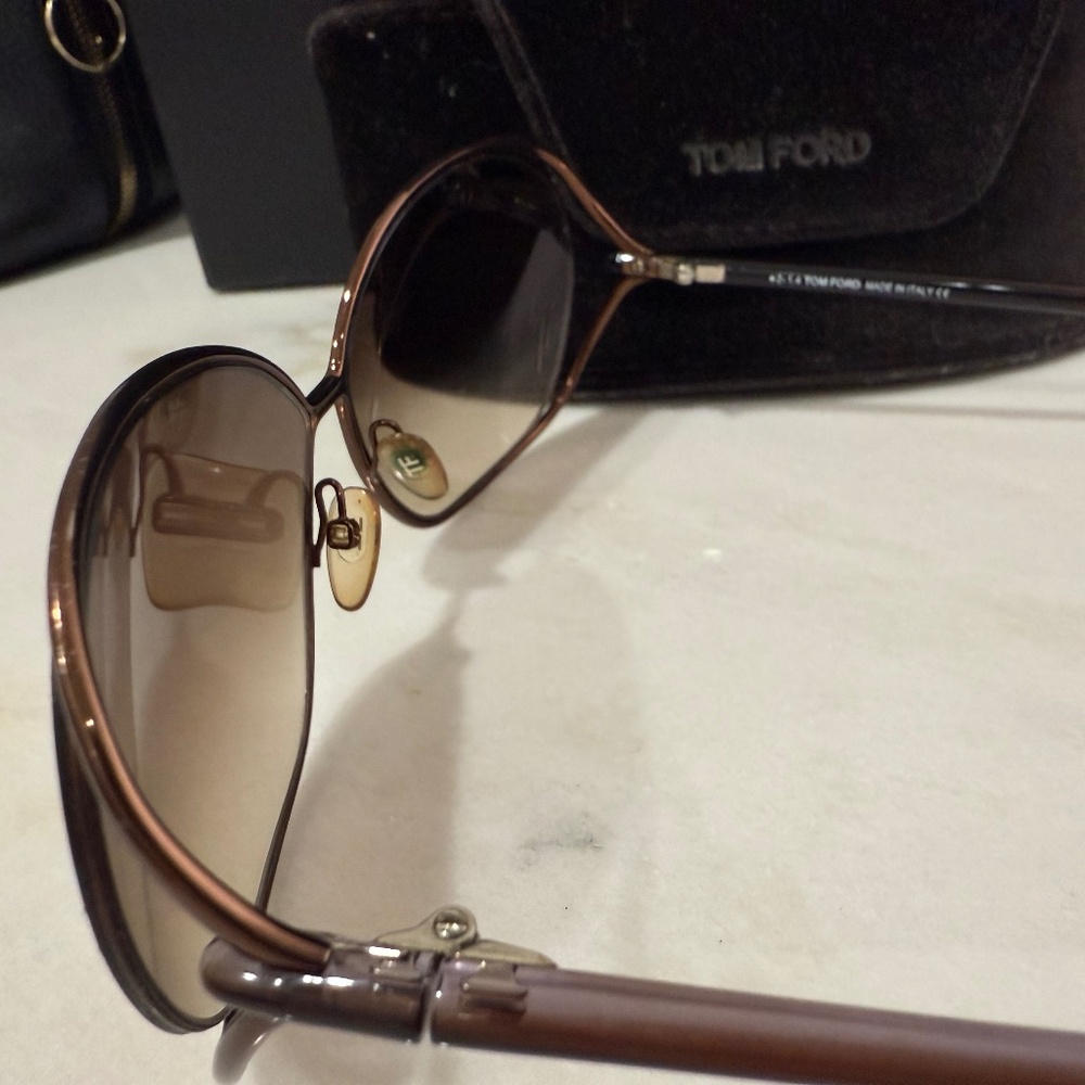 Tom Ford Carla Sunglasses - Picture 7 of 16